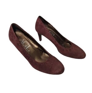 AGL Women's Burgundy Suede Pumps Size 8 Slip-On Career Minimalist Party Office